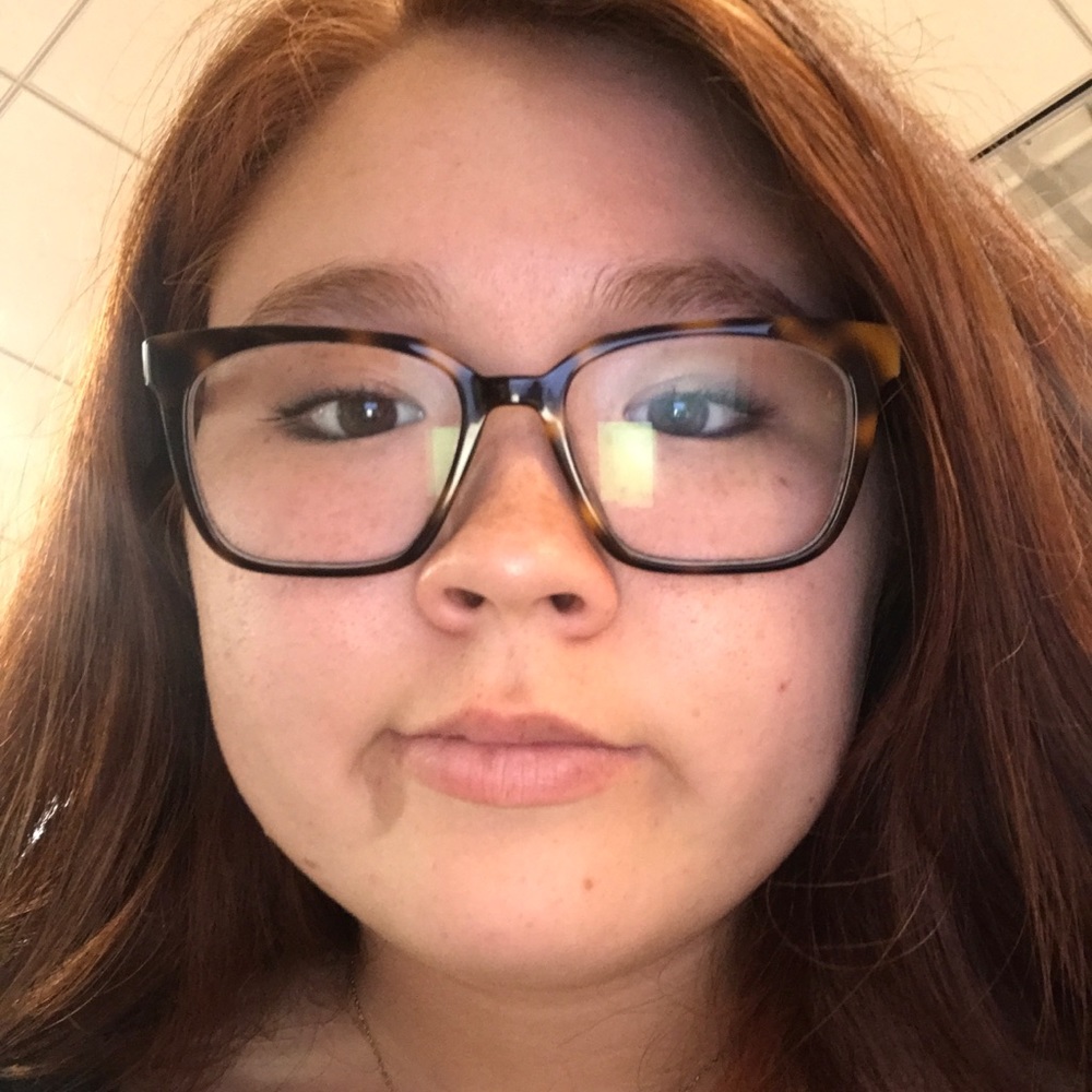 Meet your Posher, Kaitlyn